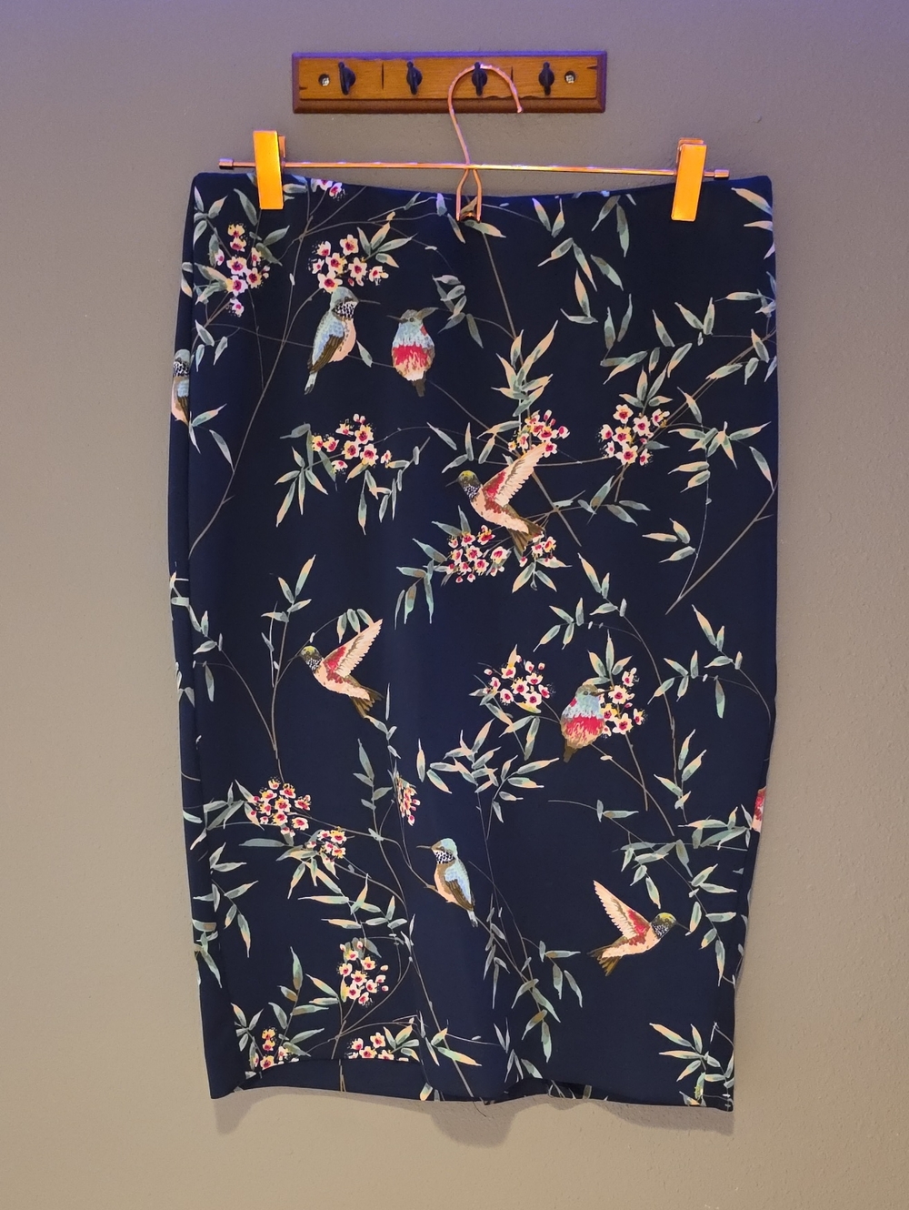 New York & Company Navy Floral & Bird Pencil Skirt